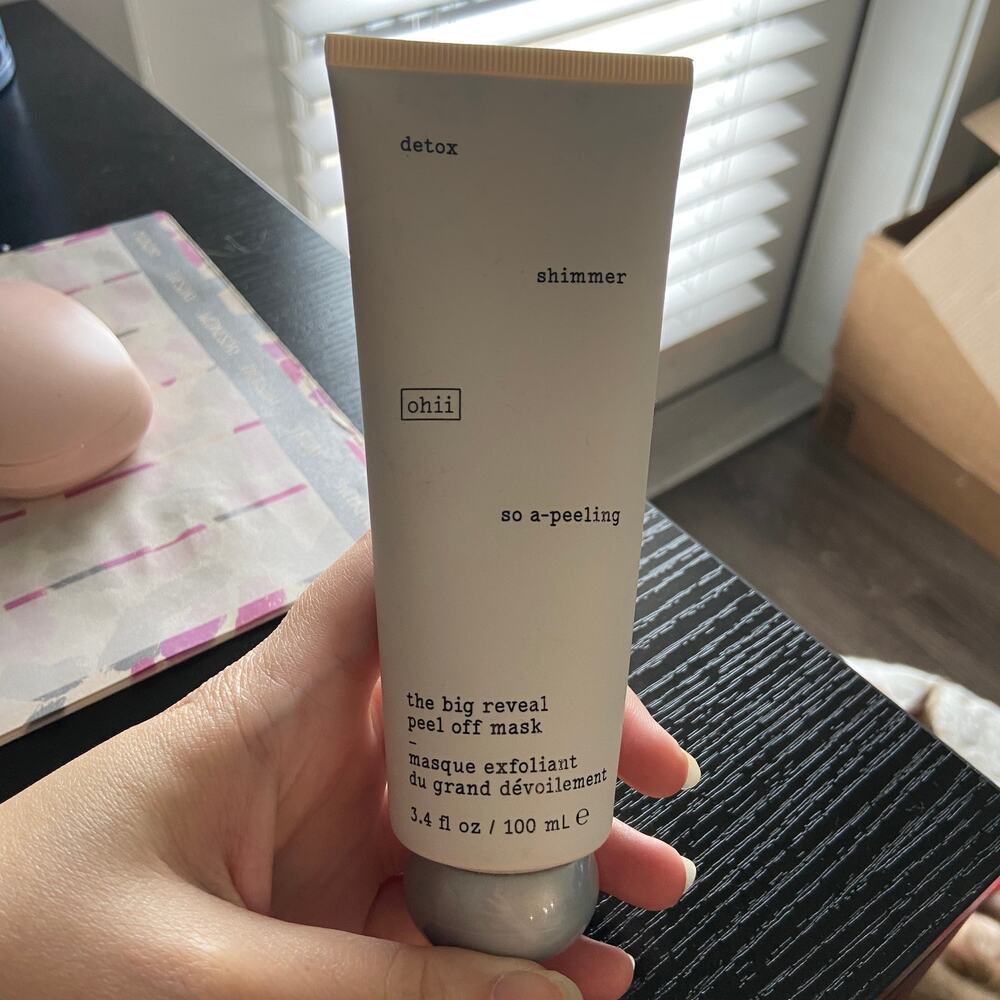 Urban Outfitters ohii The Big Reveal Peel Off Metallic Mask Brand New & Sealed - Picture 2 of 5